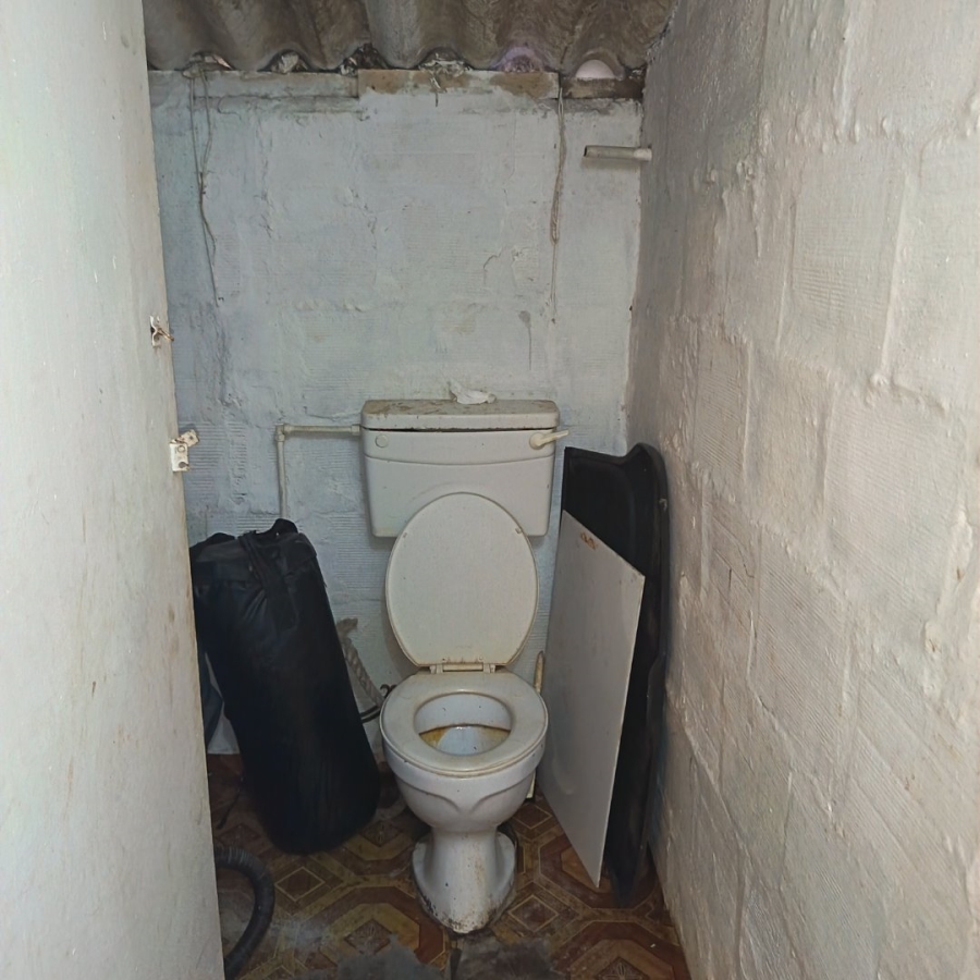 1 Bedroom Property for Sale in Matroosfontein Western Cape